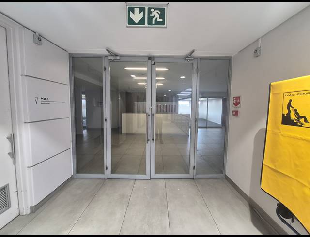 906M² OFFICE TO LET IN WOODMEAD